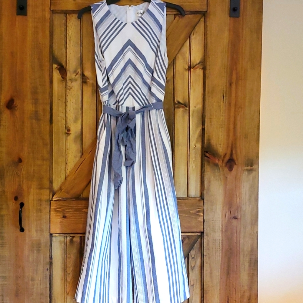 Eliza j midi length one piece romper size 8